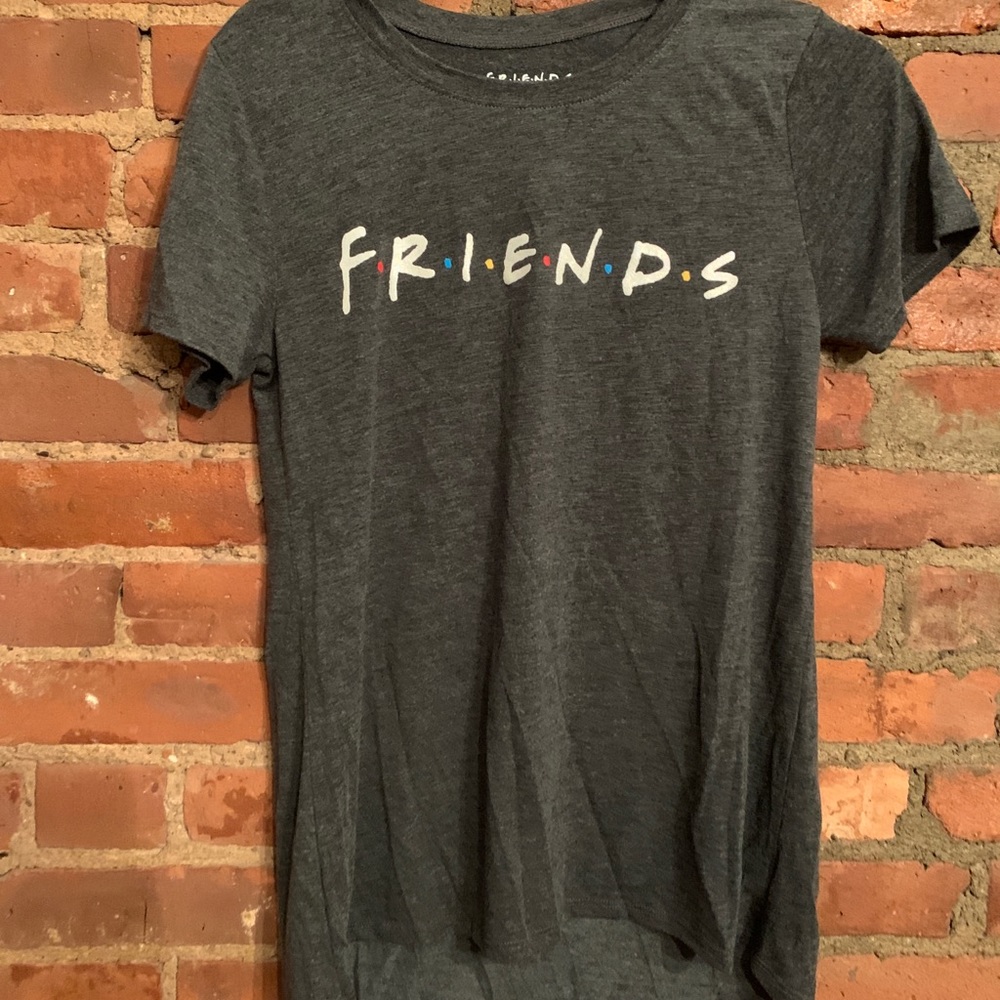 Friends t-shirt- friends tv show - comfy tee - NWT - never worn